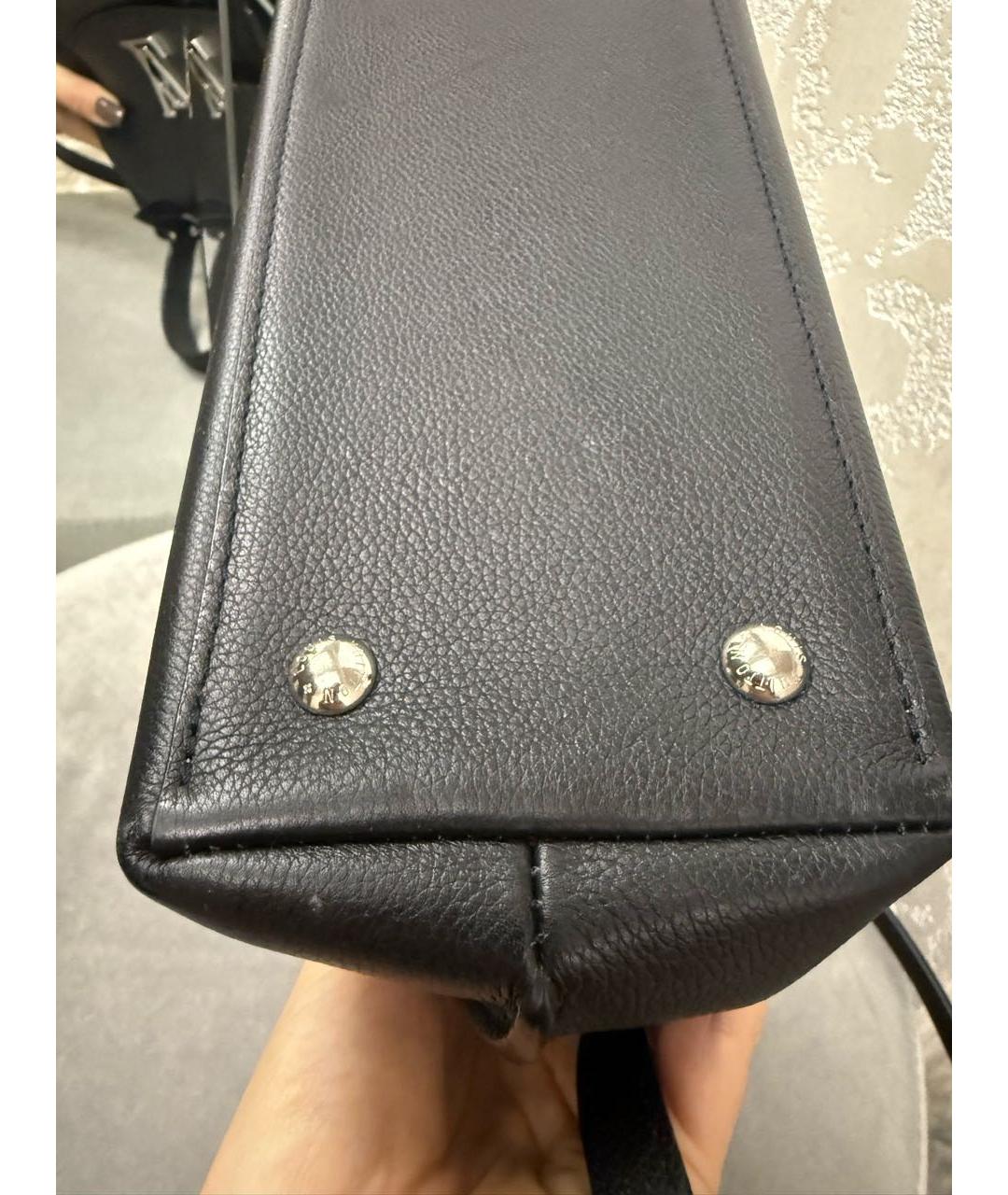 LOUIS VUITTON Черная кожаная сумка с короткими ручками, фото 6