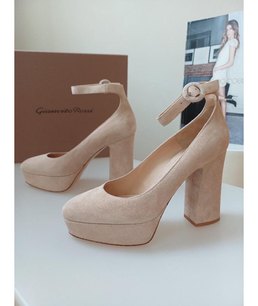 GIANVITO ROSSI Бежевые замшевые туфли, фото 2