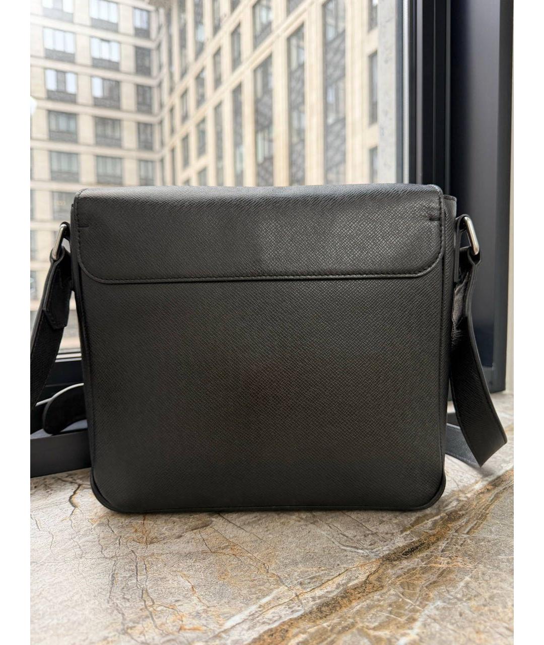 LOUIS VUITTON Черная кожаная сумка через плечо, фото 3