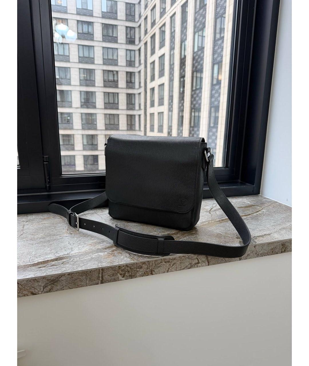 LOUIS VUITTON Черная кожаная сумка через плечо, фото 8