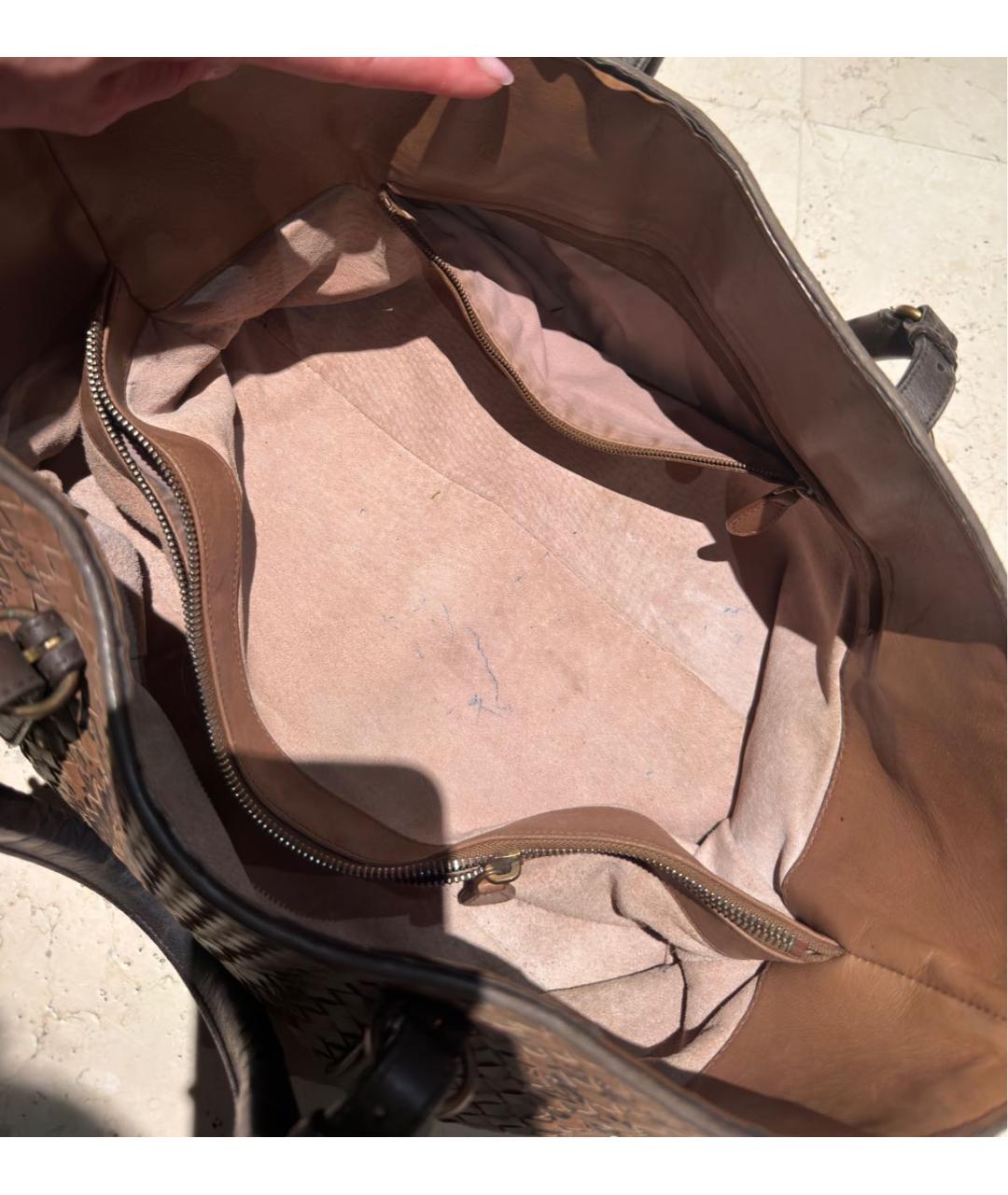 BOTTEGA VENETA Коричневая кожаная сумка тоут, фото 5