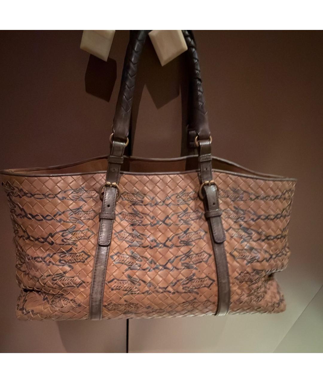 BOTTEGA VENETA Коричневая кожаная сумка тоут, фото 9