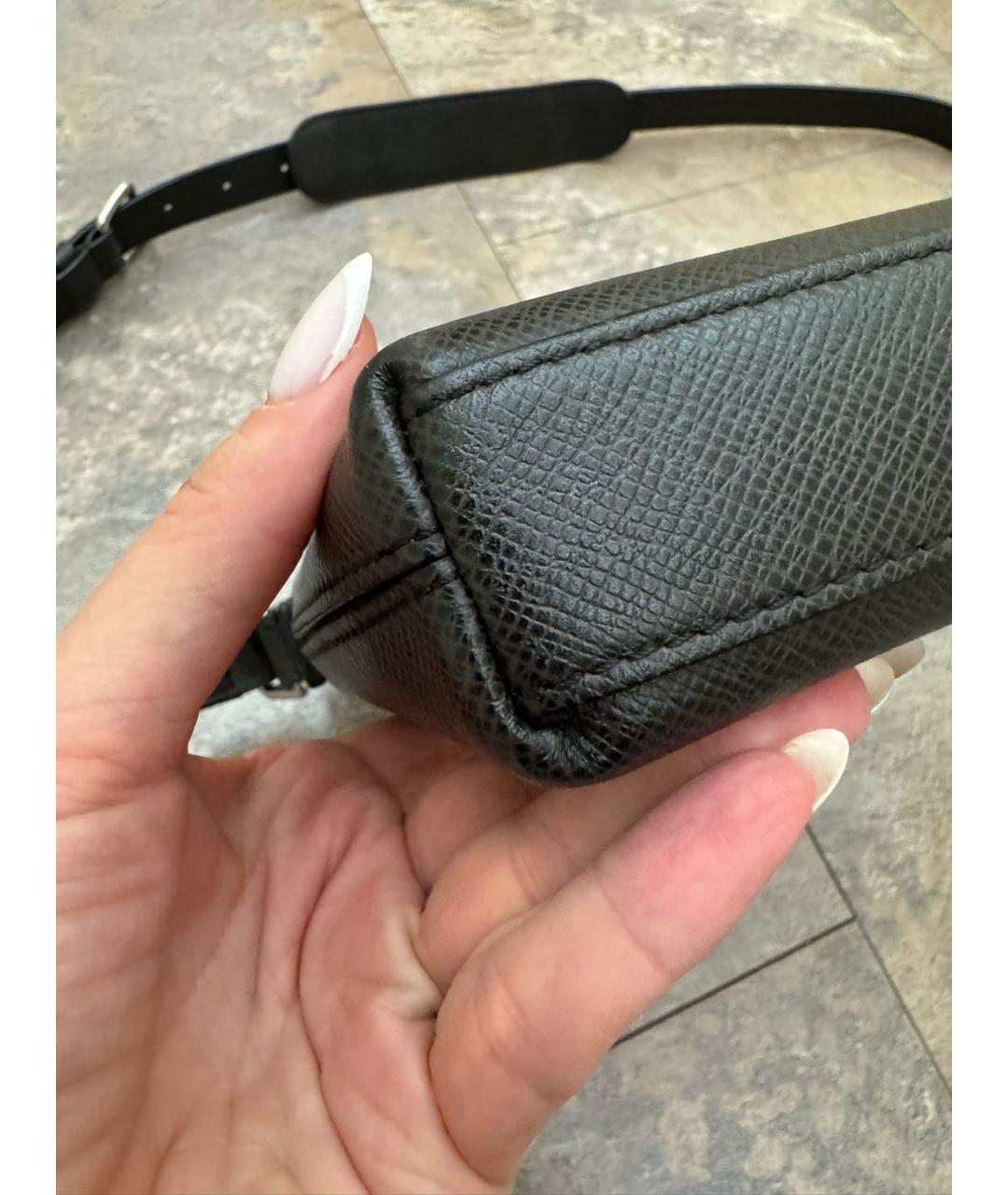 LOUIS VUITTON Черная кожаная сумка на плечо, фото 7