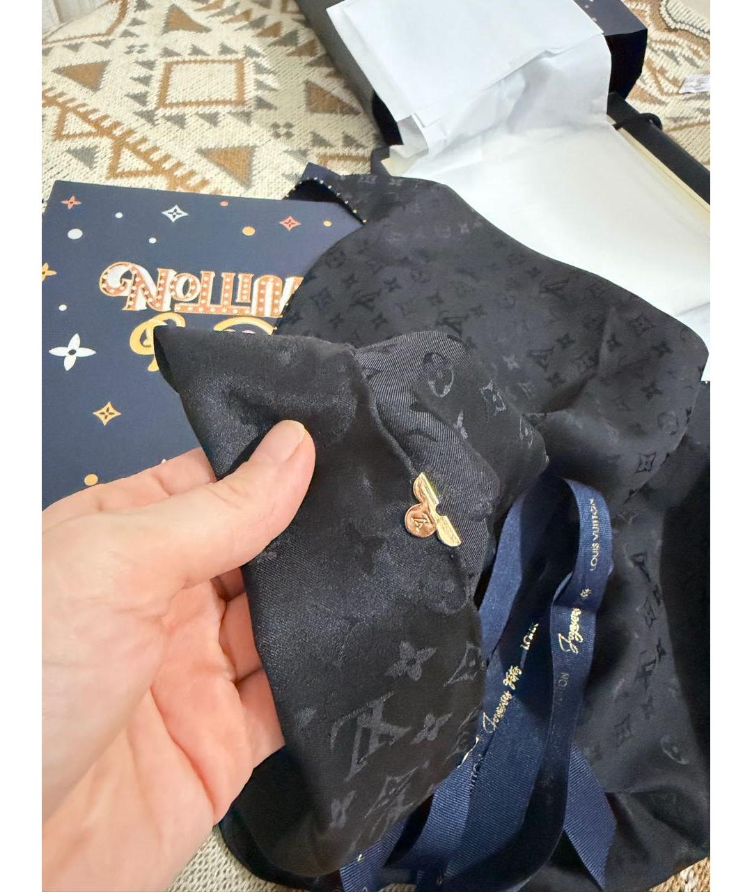 LOUIS VUITTON Черный шелковый платок, фото 7