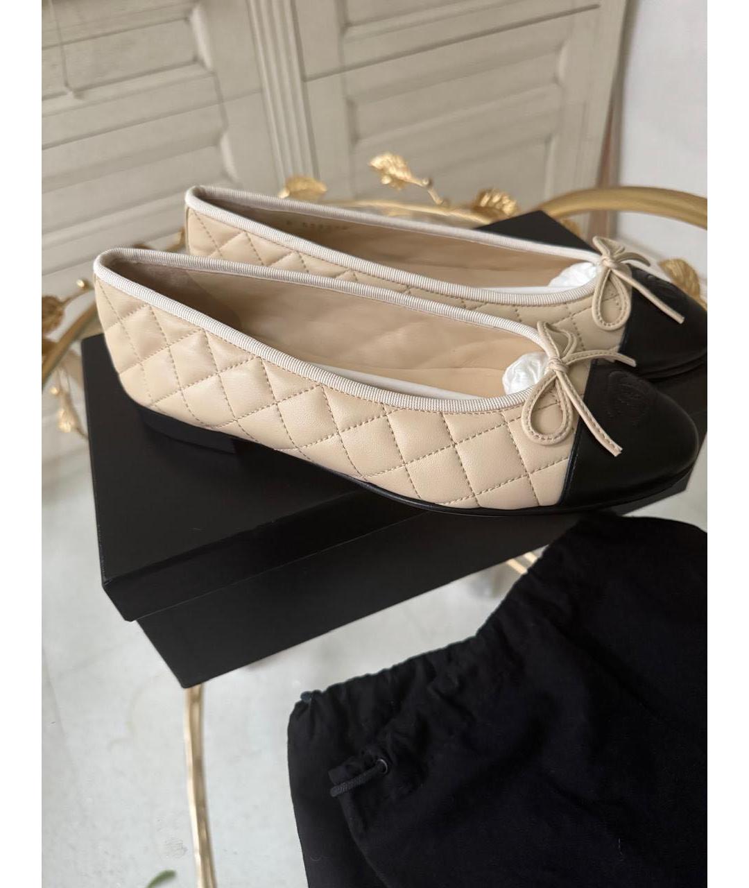 CHANEL Бежевые кожаные балетки, фото 4