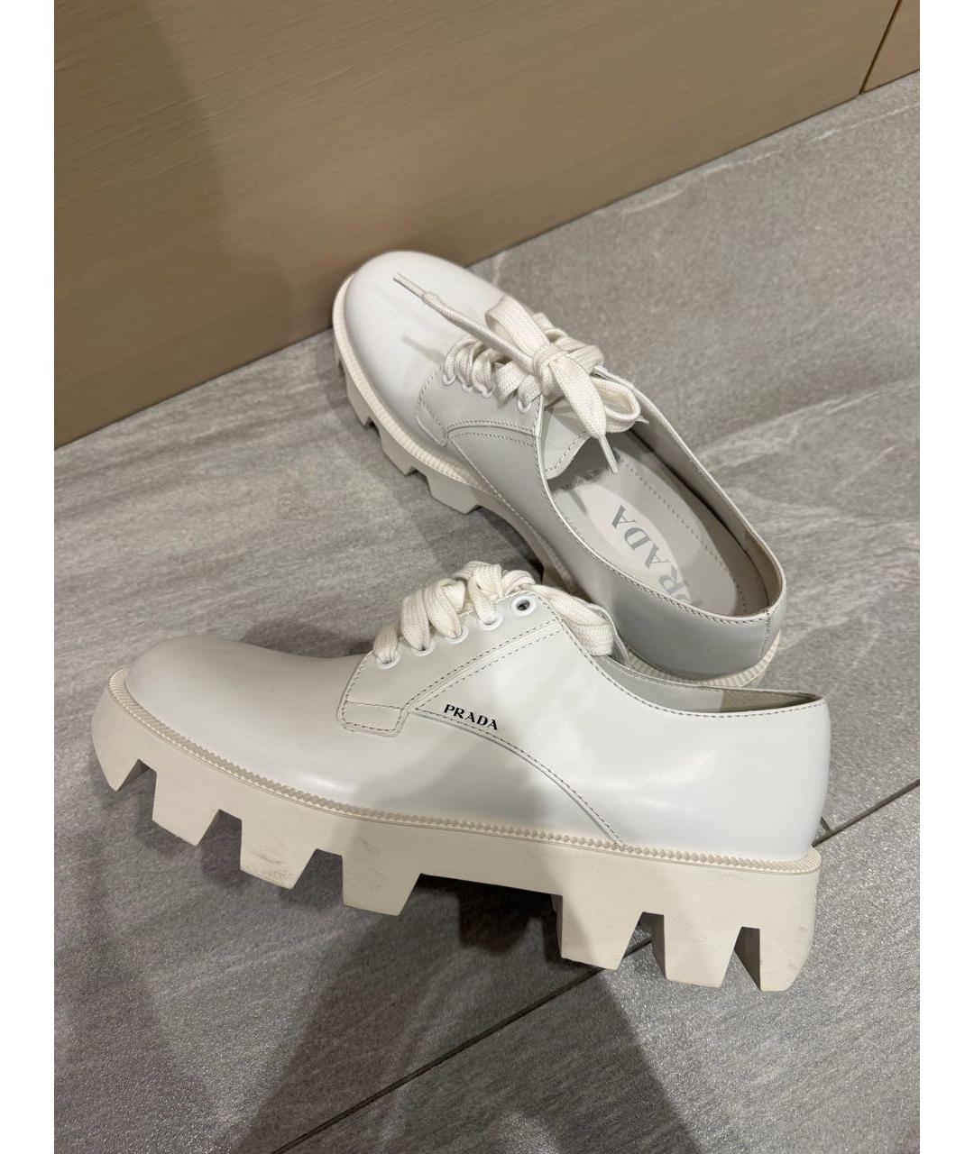 PRADA Белые кожаные брогги и оксфорды, фото 4