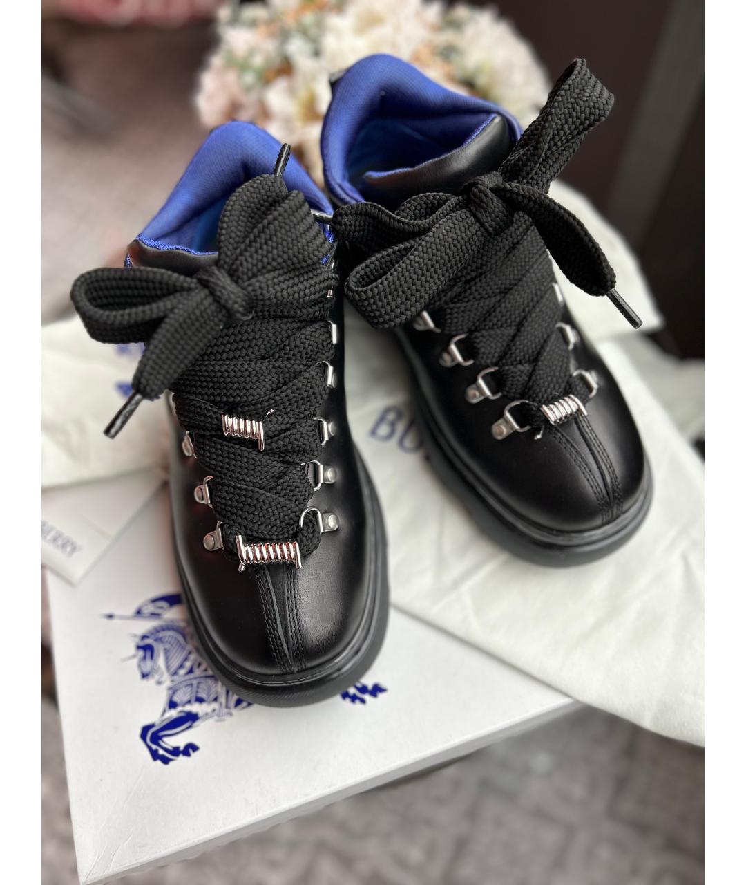 BURBERRY Черные кожаные низкие ботинки, фото 2