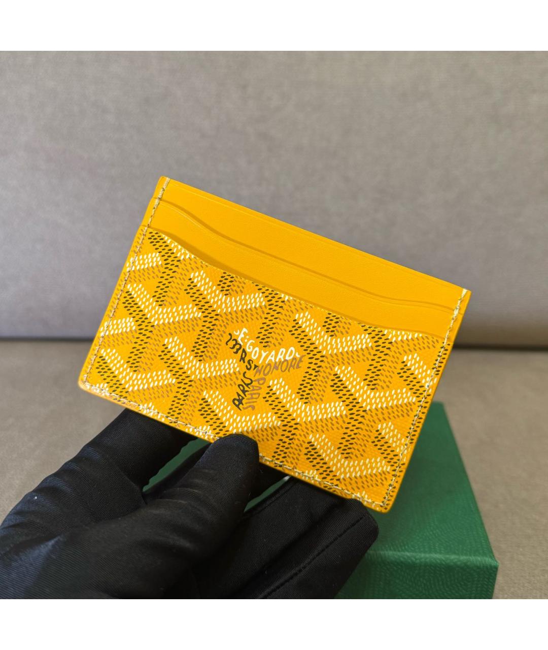 GOYARD Желтый кожаный кардхолдер, фото 3