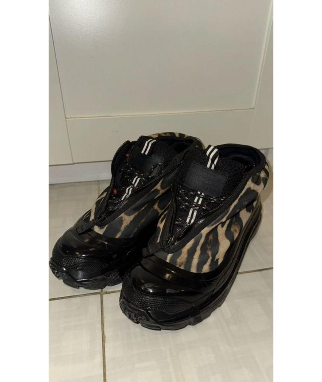 BURBERRY Черные кроссовки из лакированной кожи, фото 4