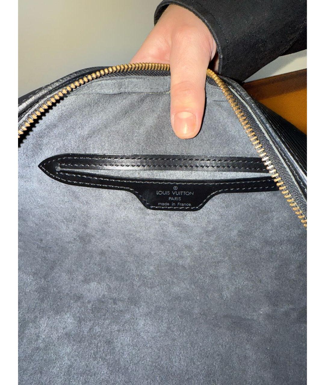 LOUIS VUITTON Черная кожаная сумка через плечо, фото 8