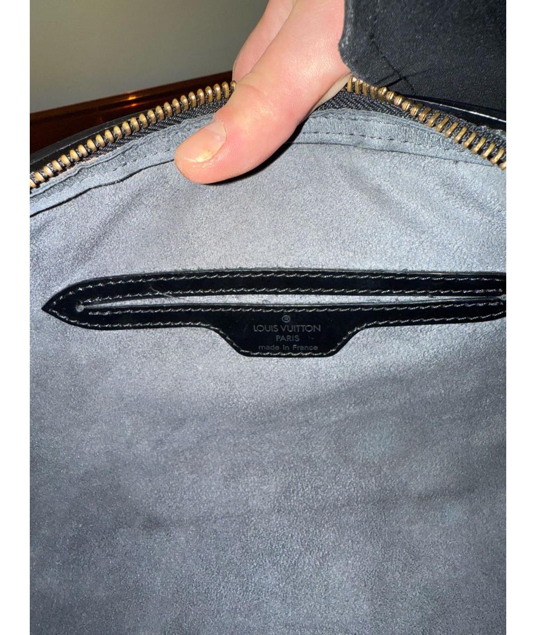 LOUIS VUITTON Черная кожаная сумка через плечо, фото 8