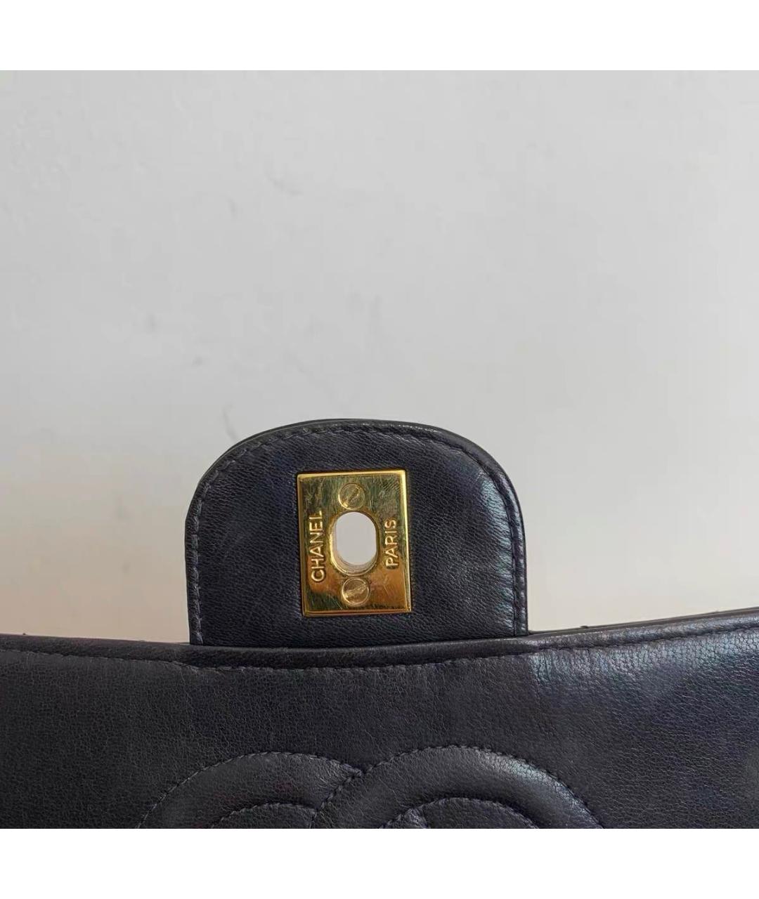 CHANEL Черная кожаная сумка с короткими ручками, фото 8