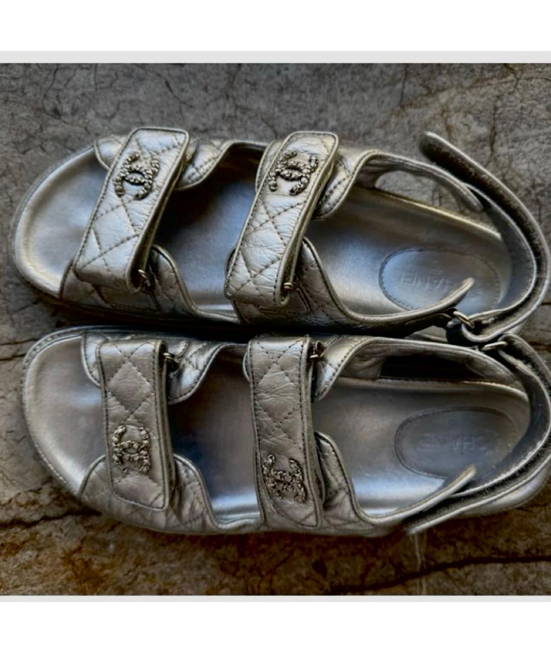 CHANEL Серебряные кожаные сандалии, фото 2