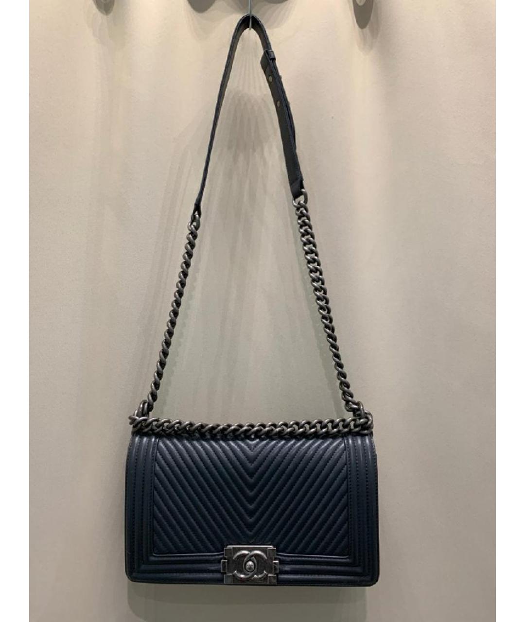CHANEL Антрацитовая кожаная сумка через плечо, фото 10