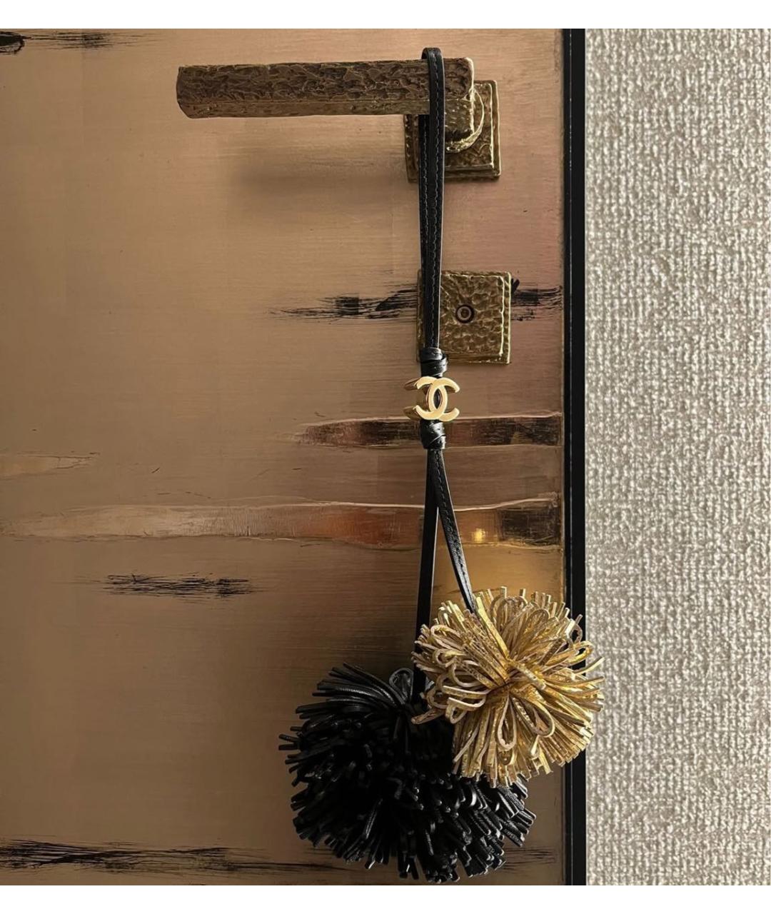 CHANEL Черный брелок, фото 6