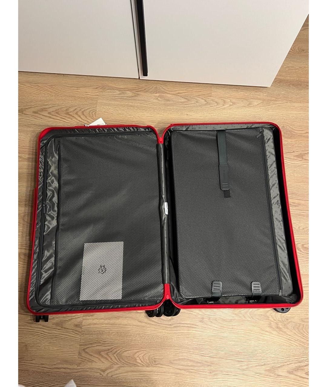 Rimowa Красный чемодан, фото 4