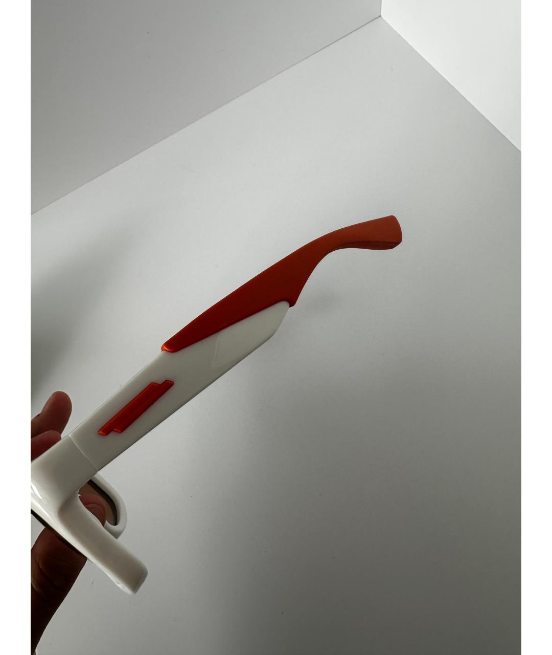 BOTTEGA VENETA Белые пластиковые солнцезащитные очки, фото 5