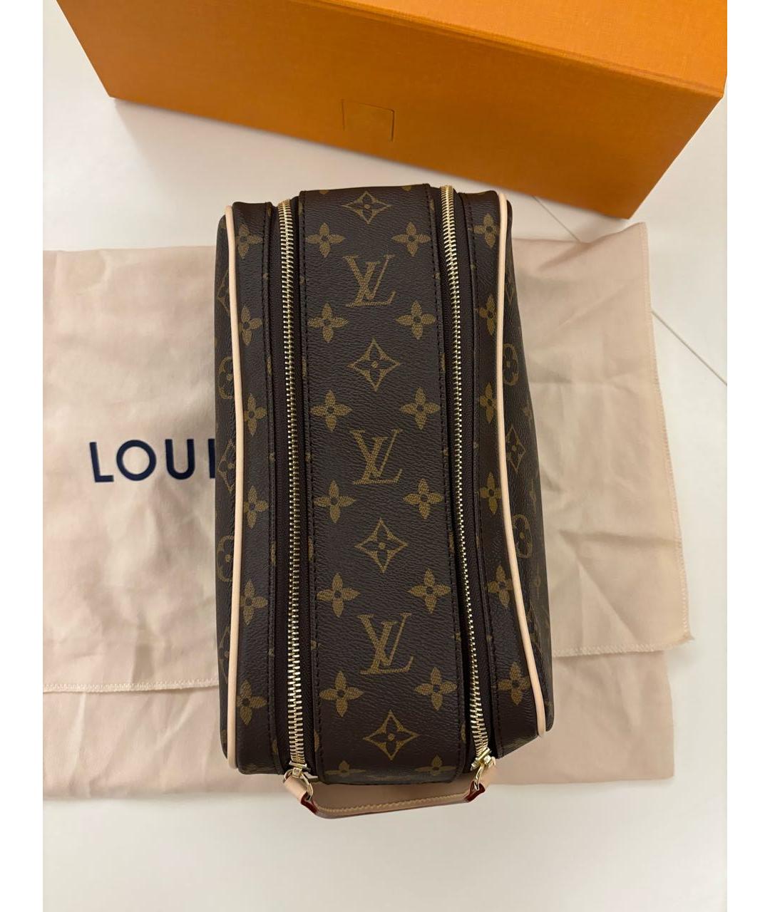 LOUIS VUITTON Коричневая косметичка, фото 2