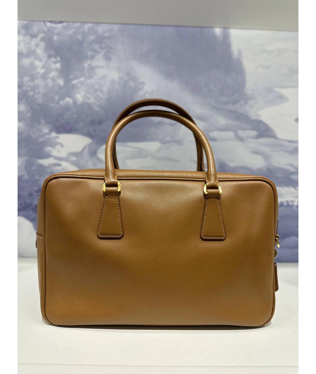 PRADA Коричневая кожаная сумка с короткими ручками, фото 3