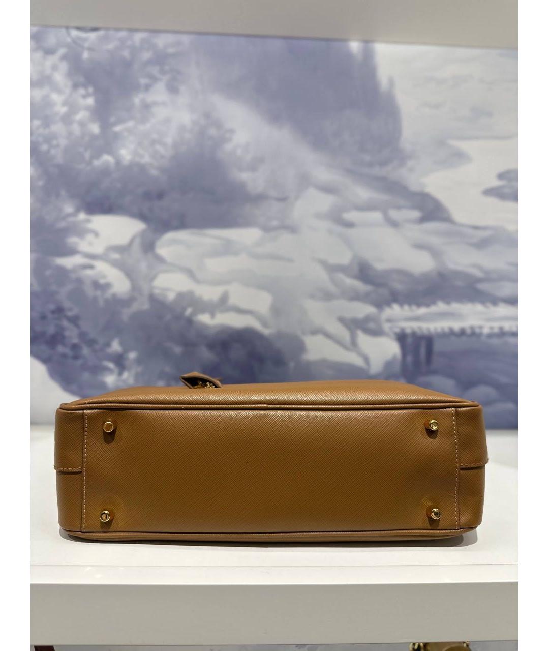 PRADA Коричневая кожаная сумка с короткими ручками, фото 5