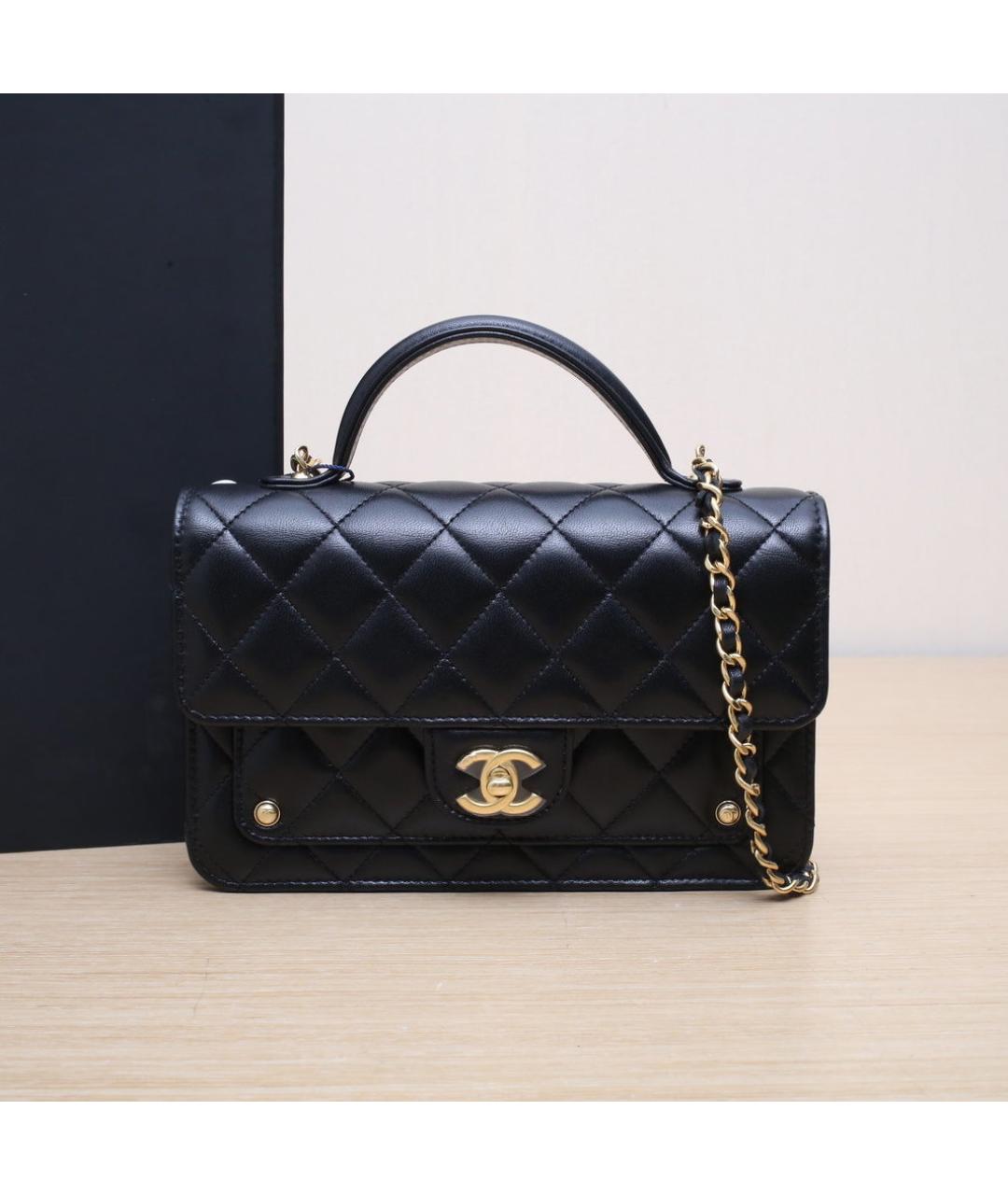 CHANEL Черная кожаная сумка через плечо, фото 2
