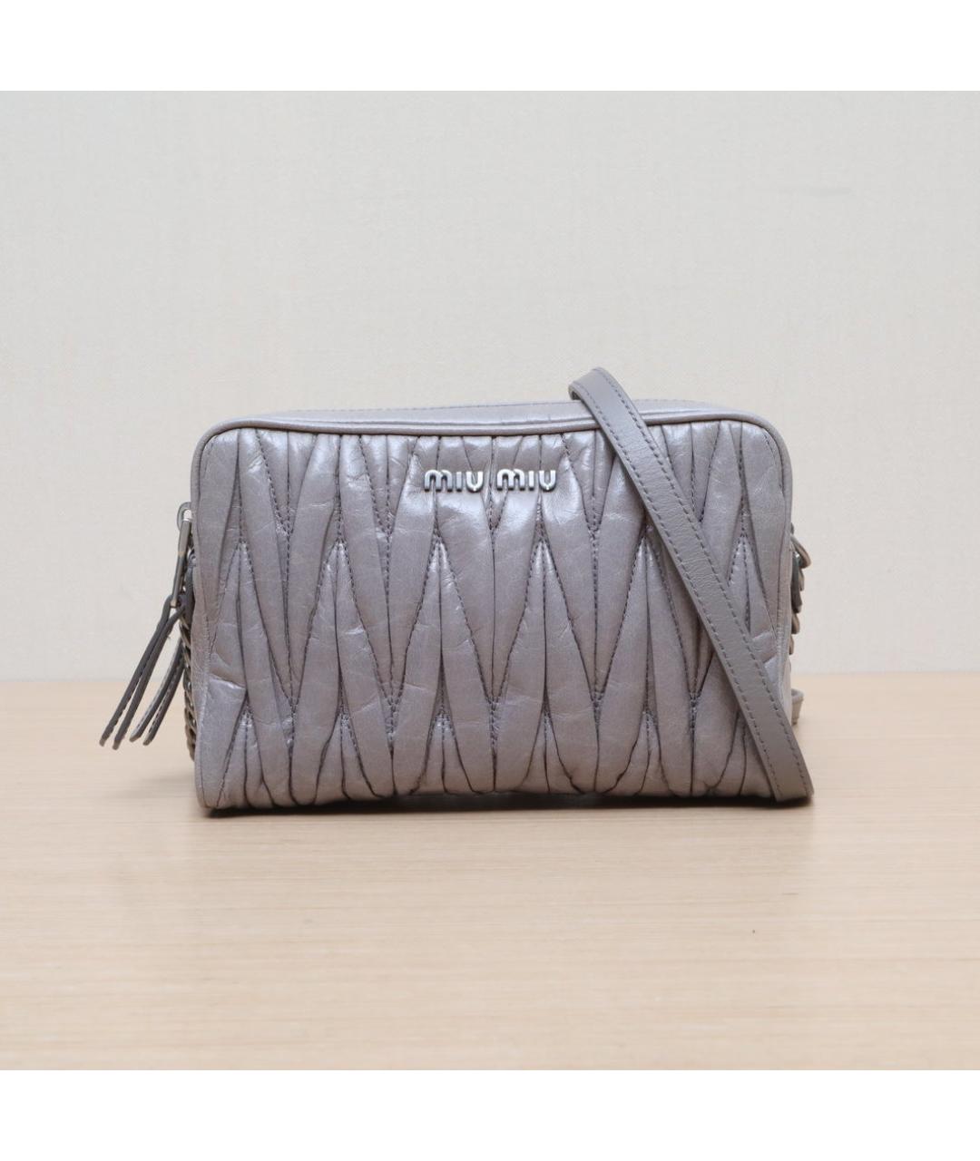 MIU MIU Серая кожаная сумка через плечо, фото 3