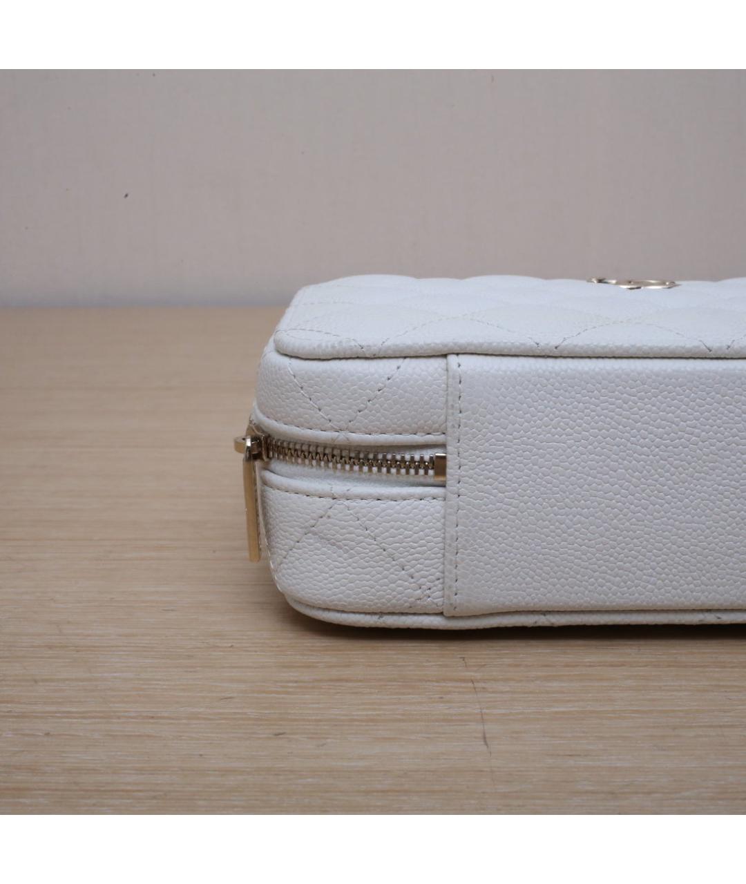 CHANEL Белая кожаная сумка через плечо, фото 9