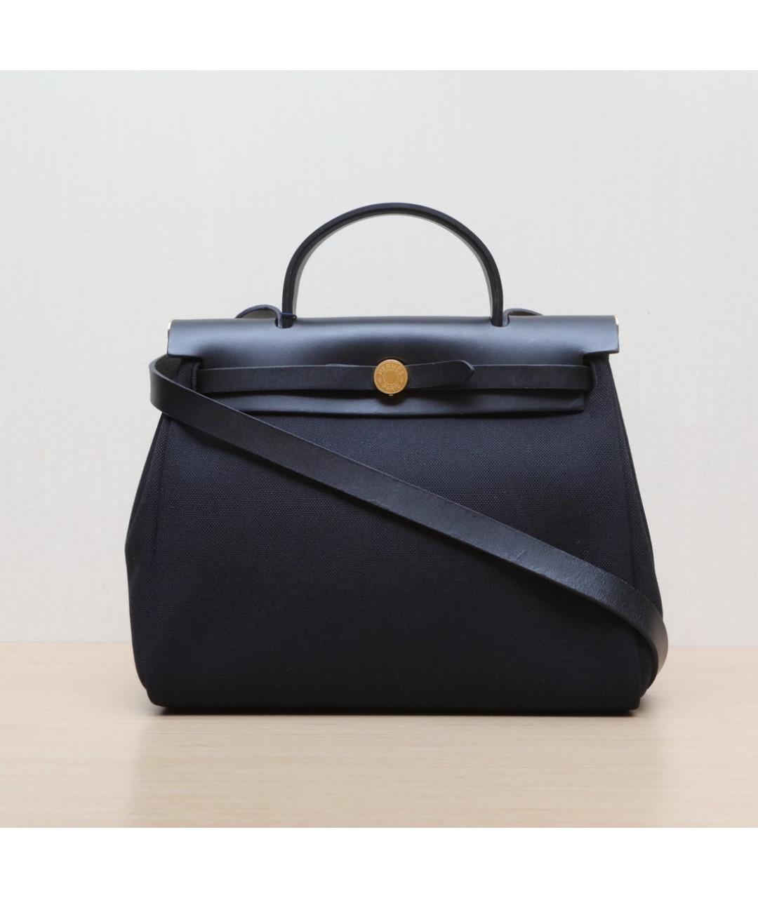 HERMES Черная кожаная сумка с короткими ручками, фото 3