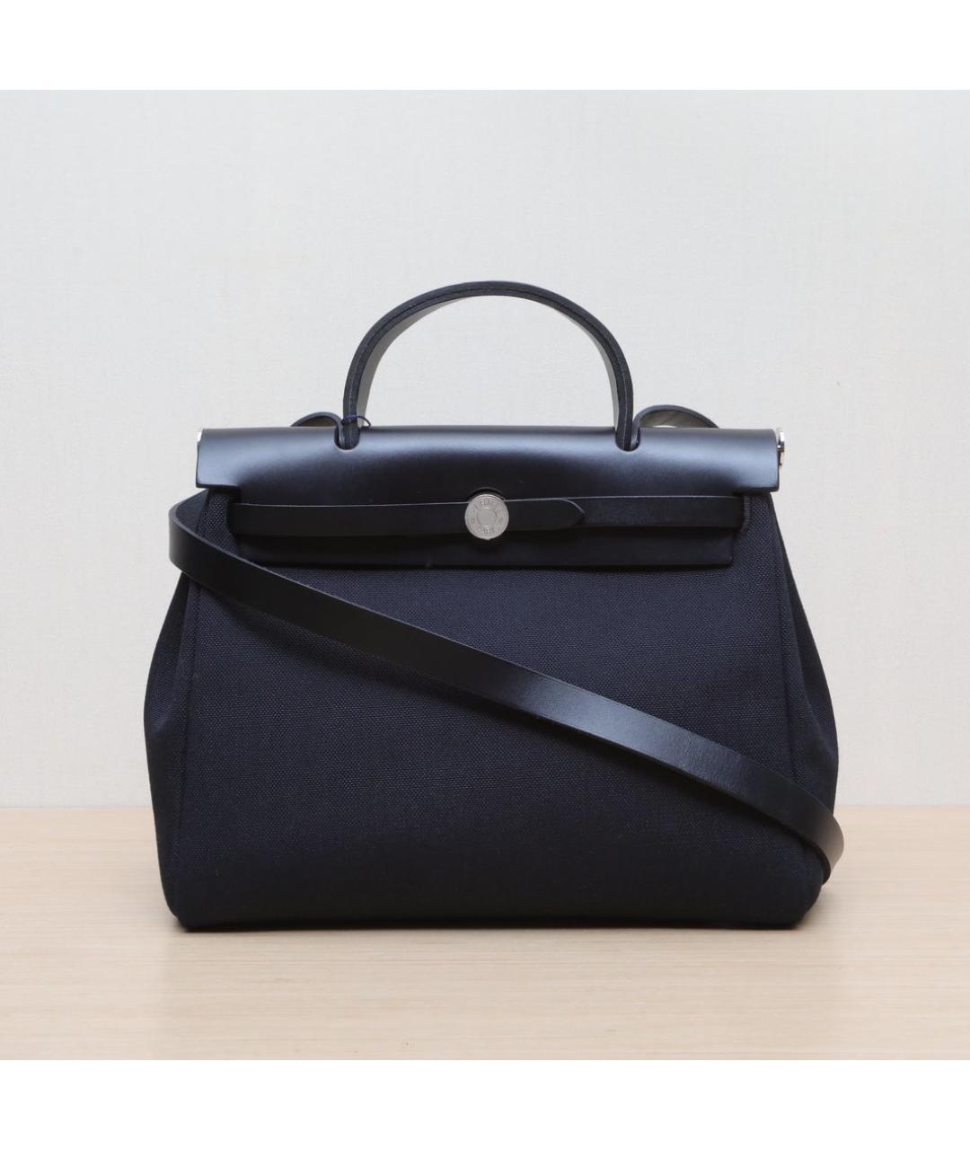 HERMES Черная кожаная сумка с короткими ручками, фото 3