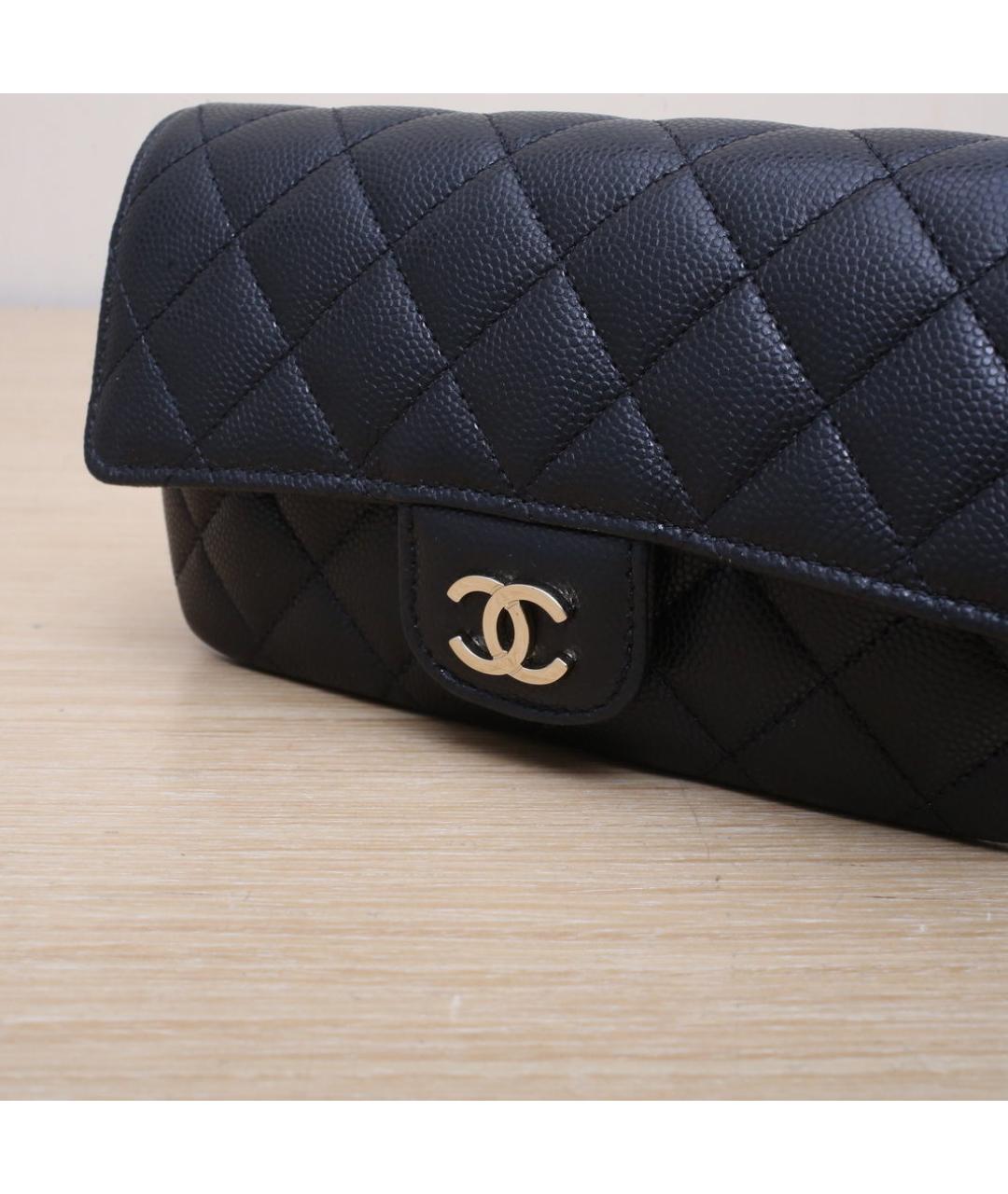 CHANEL Черная кожаная сумка через плечо, фото 8