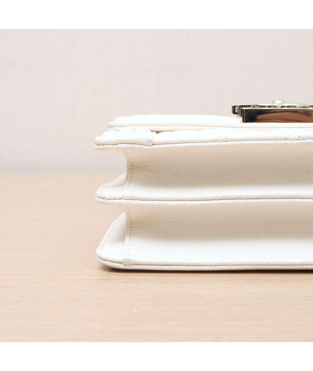 CHANEL Белая кожаная сумка через плечо, фото 9