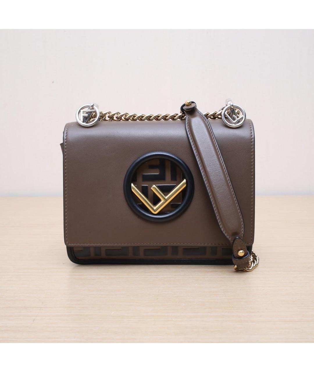 FENDI Коричневая кожаная сумка через плечо, фото 3