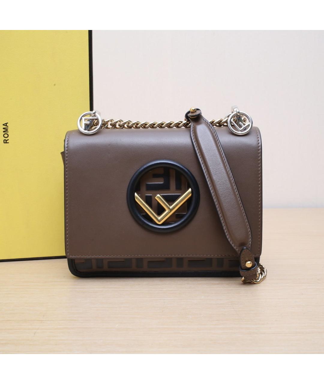 FENDI Коричневая кожаная сумка через плечо, фото 2