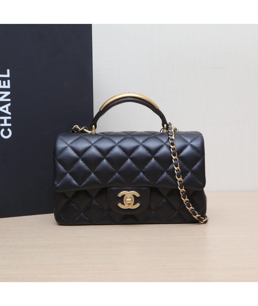 CHANEL Черная кожаная сумка через плечо, фото 2