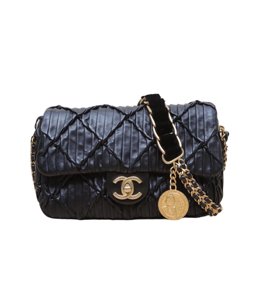 CHANEL Черная кожаная сумка через плечо, фото 1
