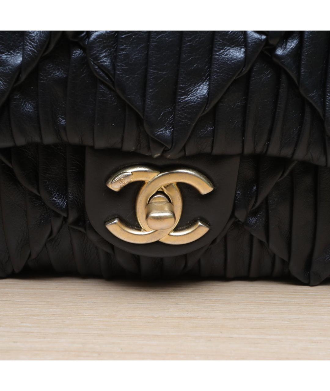 CHANEL Черная кожаная сумка через плечо, фото 8