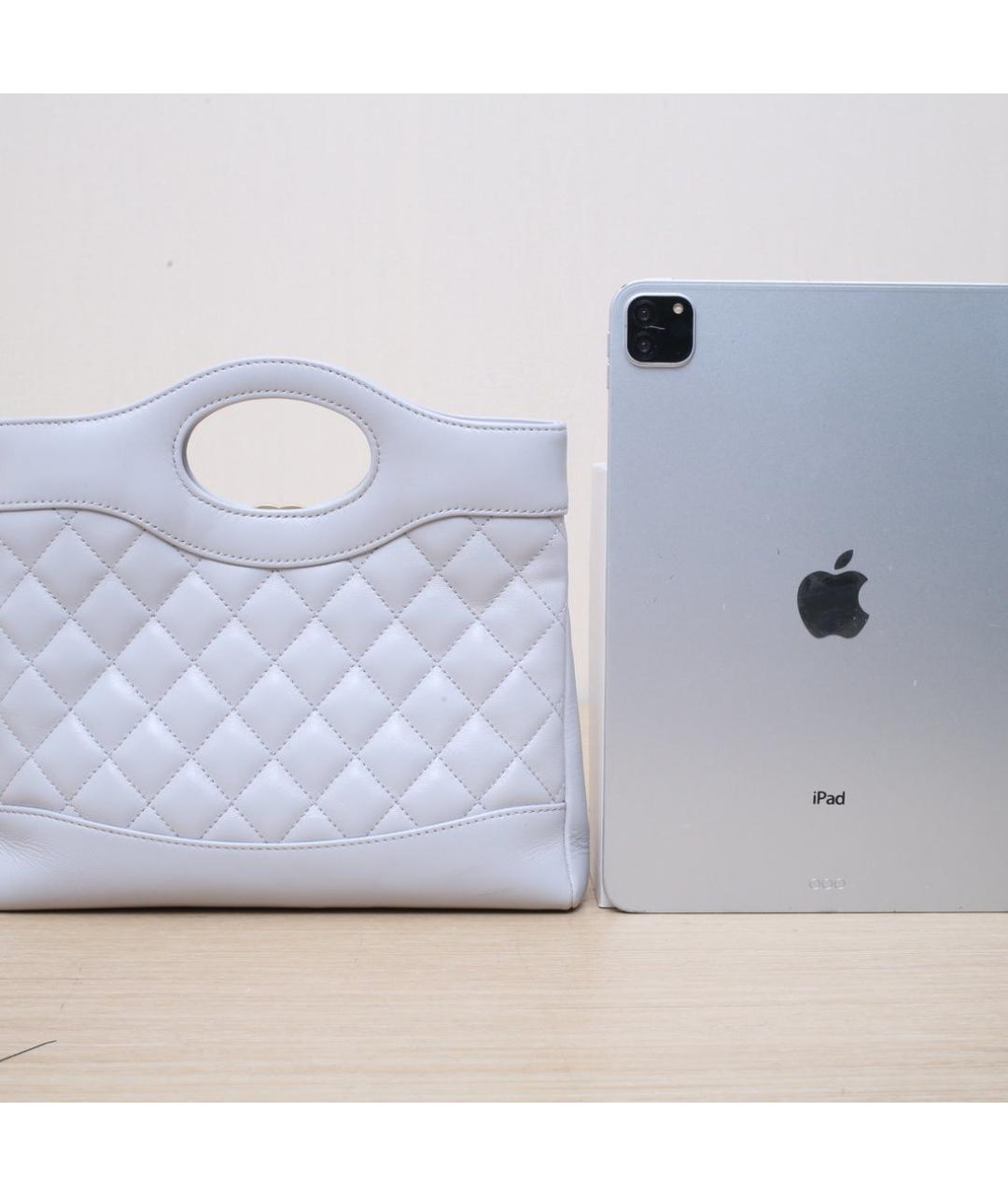 CHANEL Белая кожаная сумка через плечо, фото 7