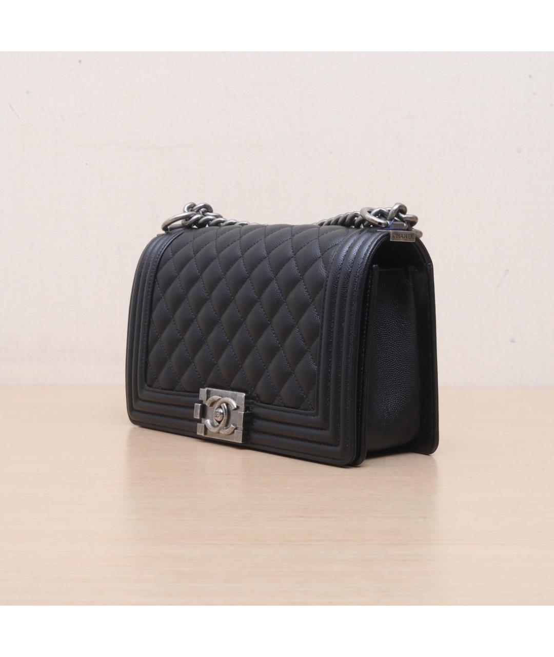 CHANEL Черная кожаная сумка через плечо, фото 4