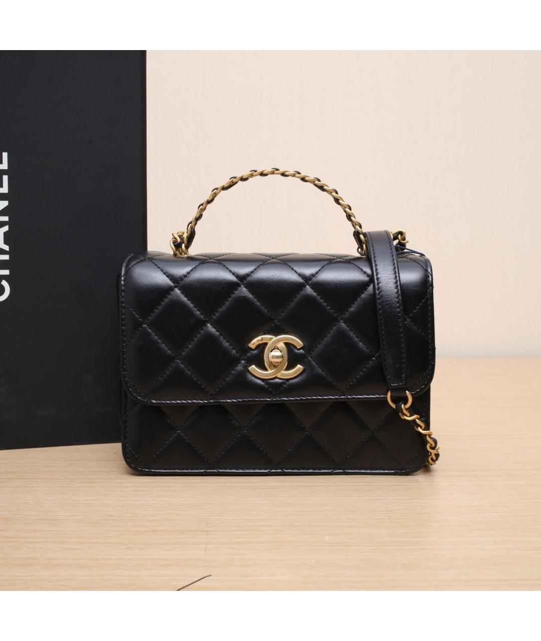 CHANEL Черная кожаная сумка через плечо, фото 2