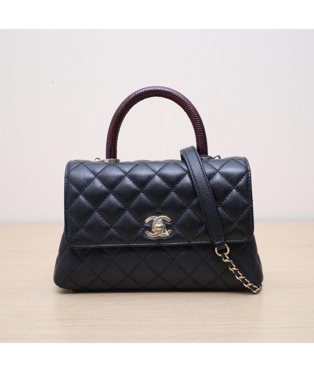 CHANEL Черная кожаная сумка через плечо, фото 3