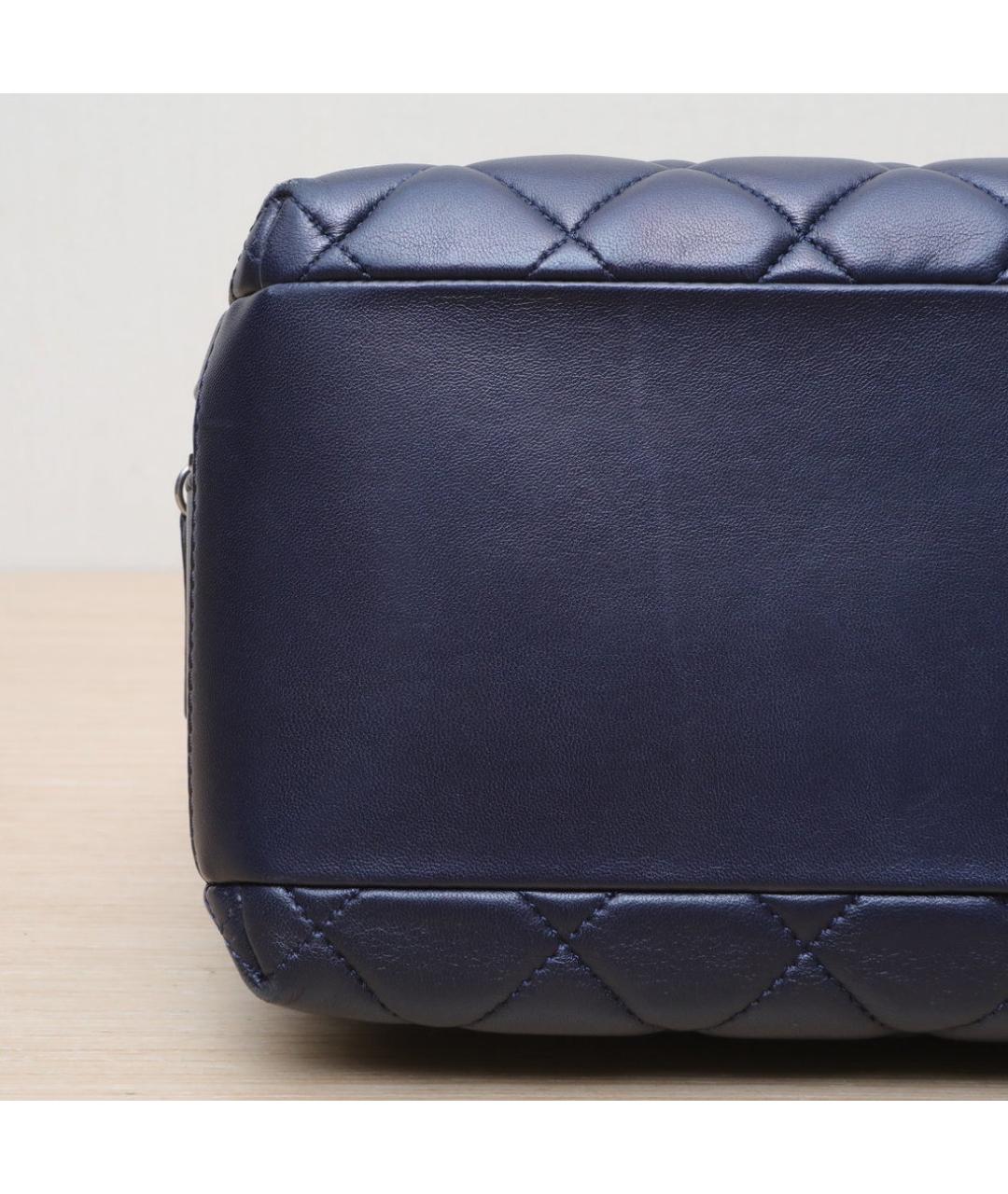 CHANEL Темно-синяя кожаная сумка через плечо, фото 9