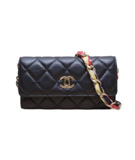 CHANEL Сумка через плечо