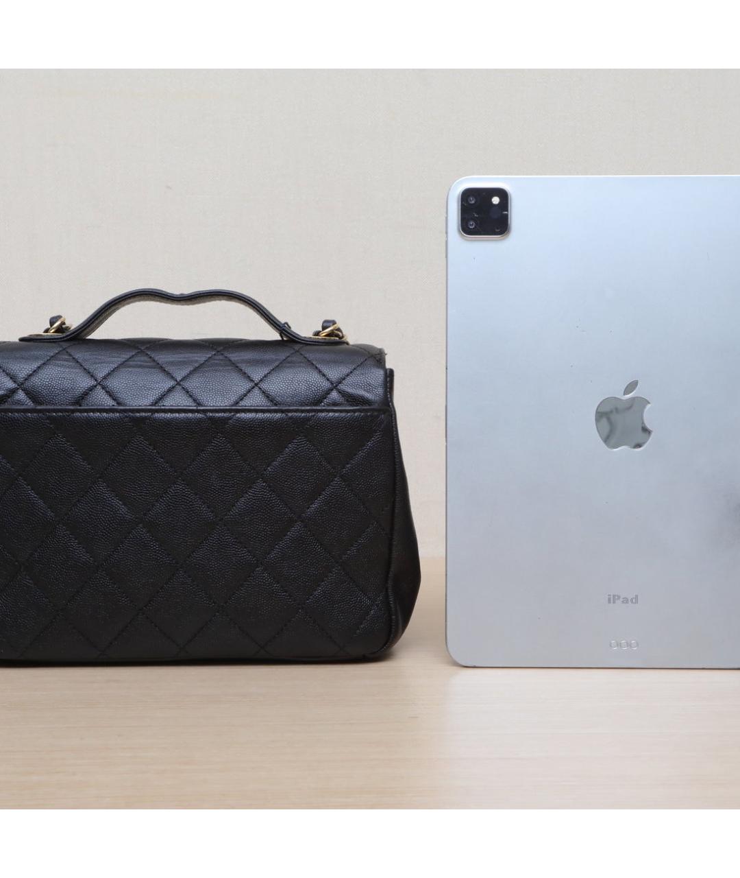 CHANEL Черная кожаная сумка через плечо, фото 7