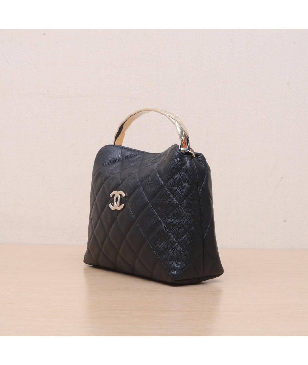 CHANEL Черная кожаная сумка через плечо, фото 4