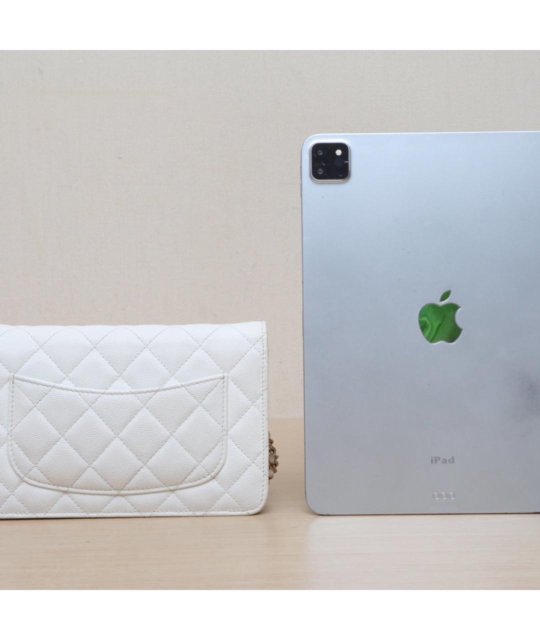 CHANEL Белая кожаная сумка через плечо, фото 7