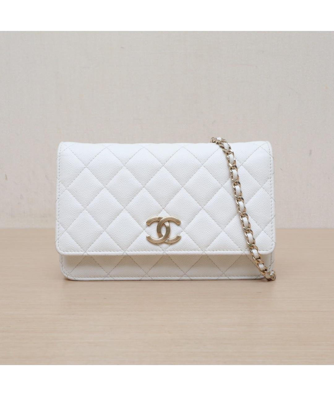 CHANEL Белая кожаная сумка через плечо, фото 3