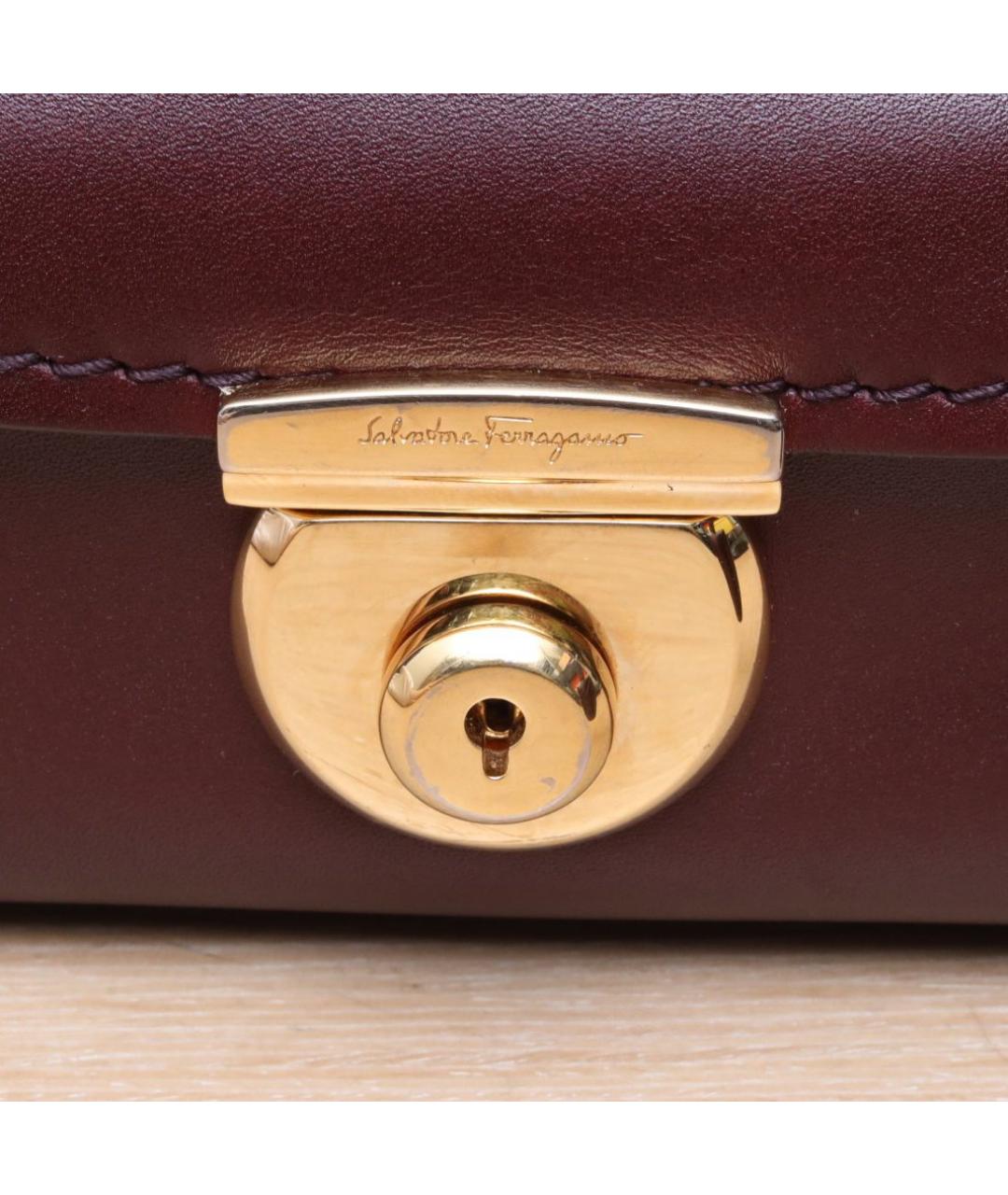 FERRAGAMO Бордовая кожаная сумка через плечо, фото 8