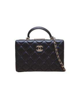 CHANEL Сумка через плечо