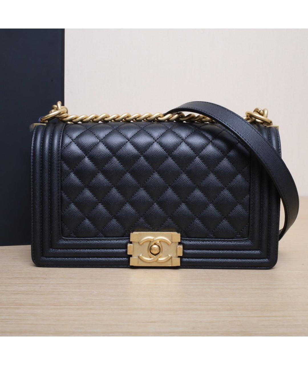 CHANEL Черная кожаная сумка через плечо, фото 2