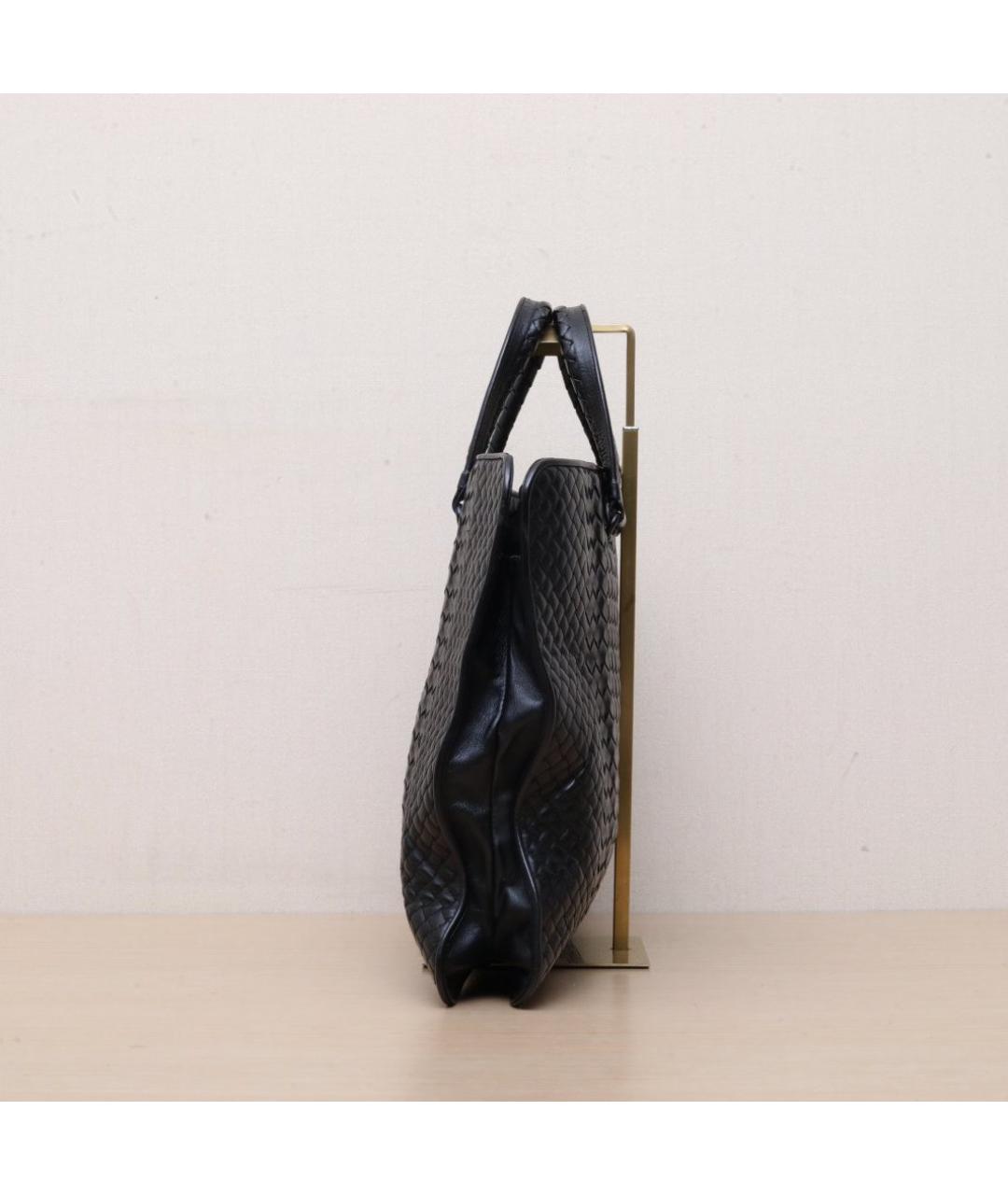 BOTTEGA VENETA Черная кожаная сумка через плечо, фото 5